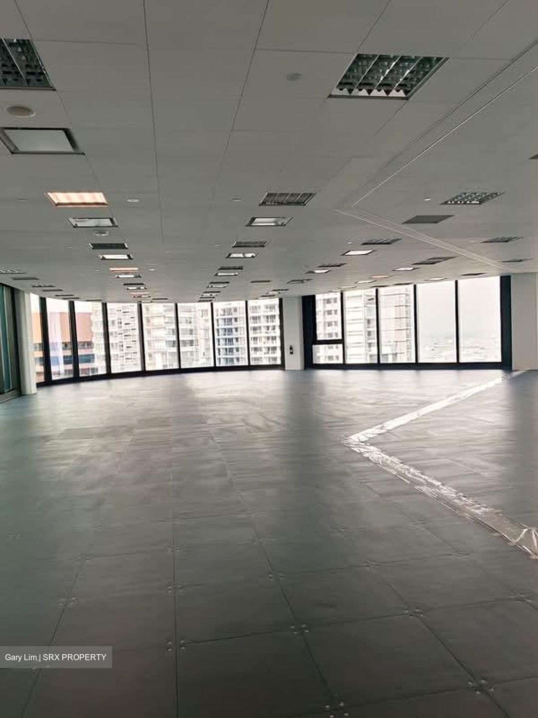 Hub Synergy Point (D2), Office #566882041